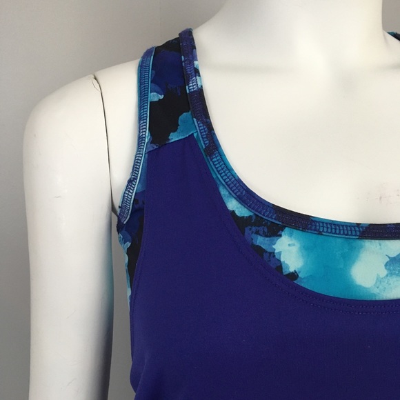 Athletic Works Built In Bra Racerback Tank Top - Picture 2 of 8